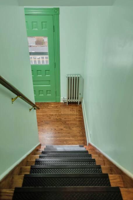 Golden Gem In Heart Of East Rock Quiet 3Br Near Dt And Yale Apartment New Haven Exterior photo