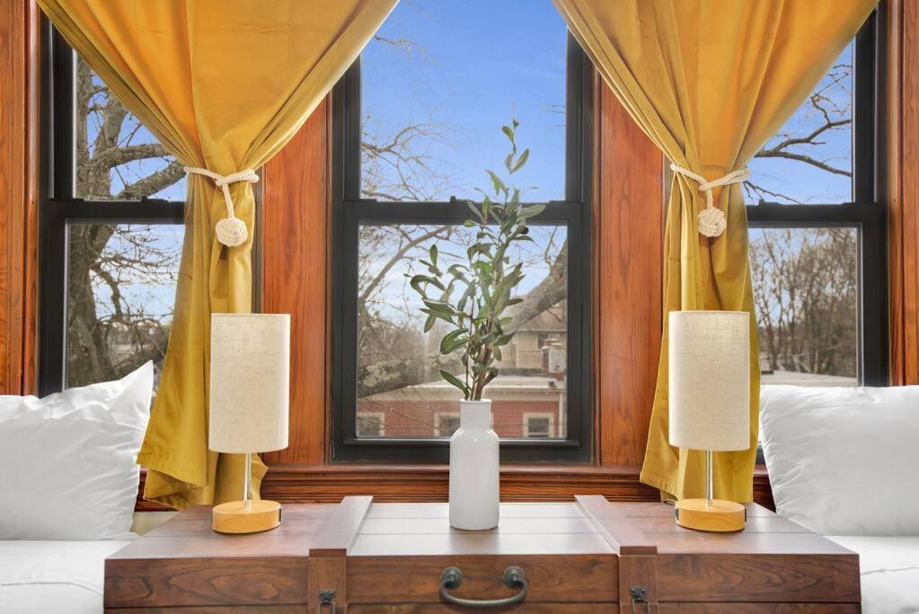 Golden Gem In Heart Of East Rock Quiet 3Br Near Dt And Yale Apartment New Haven Exterior photo